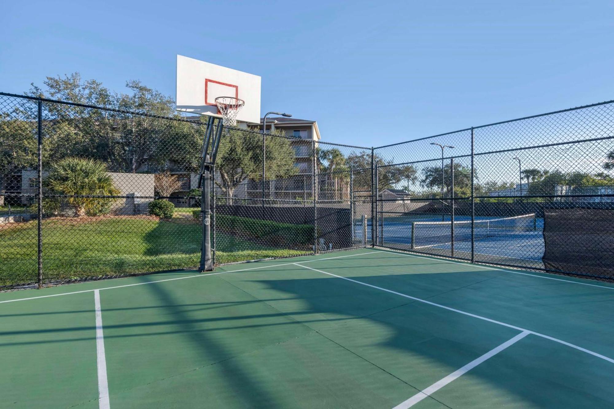 מלון Four Corners Hilton Vacation Club Aqua Sol Orlando West מראה חיצוני תמונה