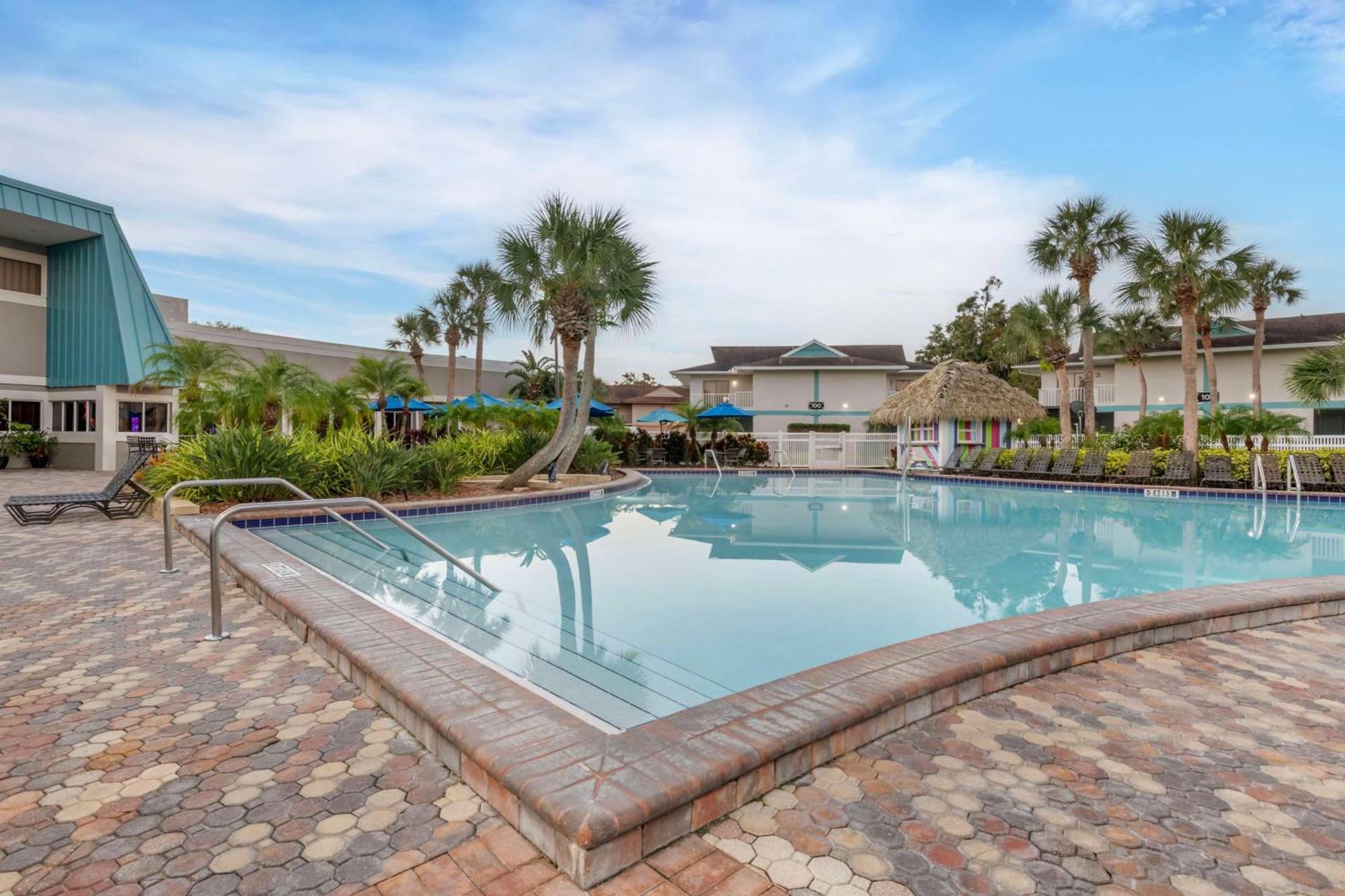 מלון Four Corners Hilton Vacation Club Aqua Sol Orlando West מראה חיצוני תמונה