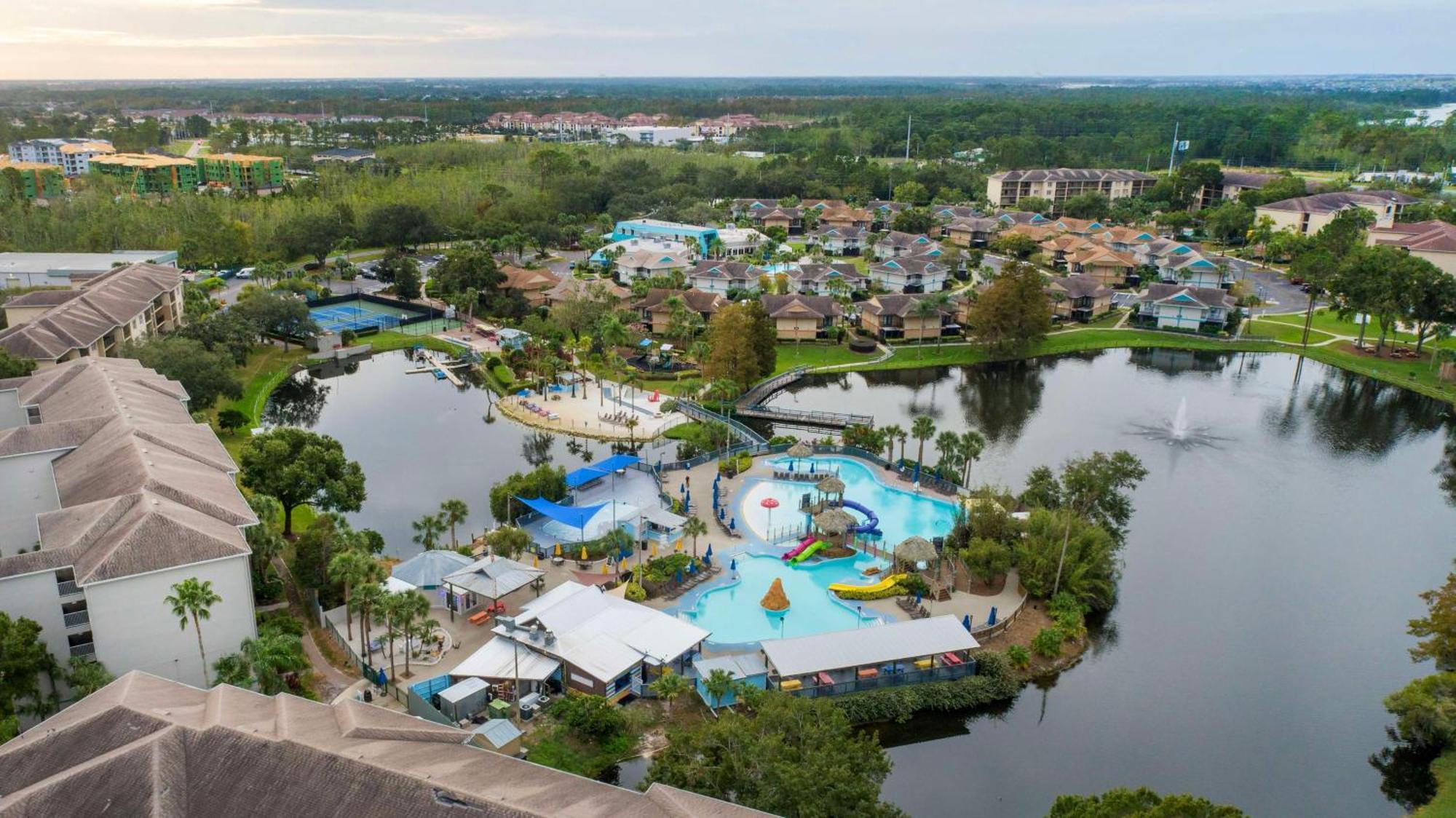 מלון Four Corners Hilton Vacation Club Aqua Sol Orlando West מראה חיצוני תמונה
